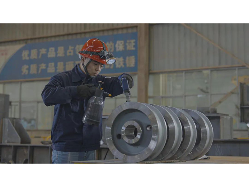 軍旅淬風(fēng)骨 職場(chǎng)守赤誠(chéng)｜記新科起重員工龔子昂的成長(zhǎng)故事