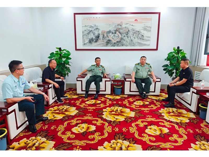 赤誠奉獻保家國 企業(yè)慰問暖人心｜新科起重開展八一慰問活動